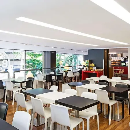 Center Hotel 3*