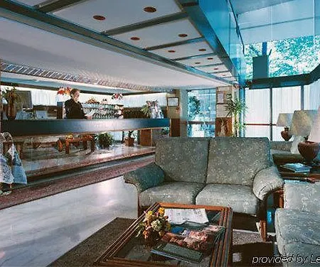 Hotel Center