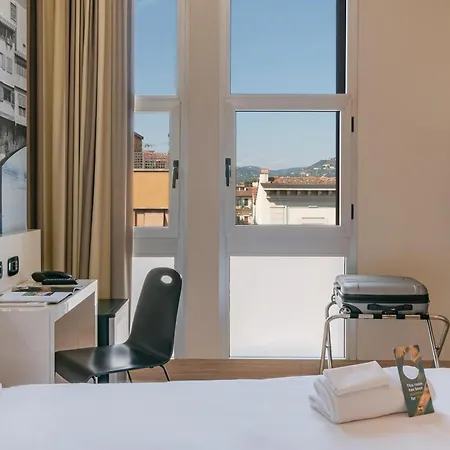 Hotel Center 3*