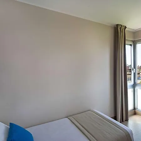 Center Hotel